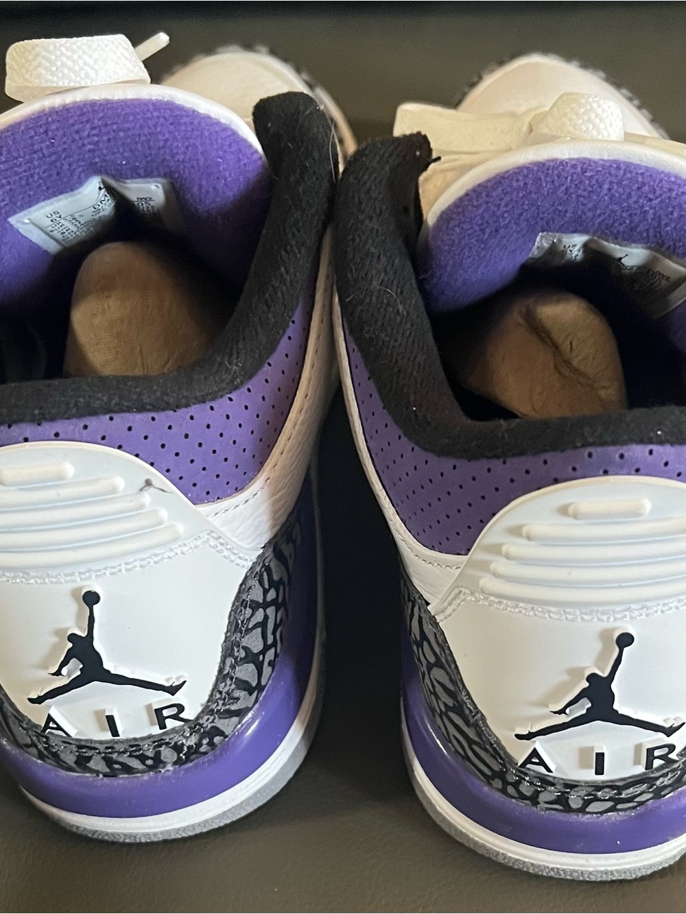 Big Kid Nike Air Jordan - Picture 3 of 5